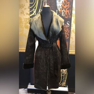 Juliet Michelle V Suede Coat size large and medium new